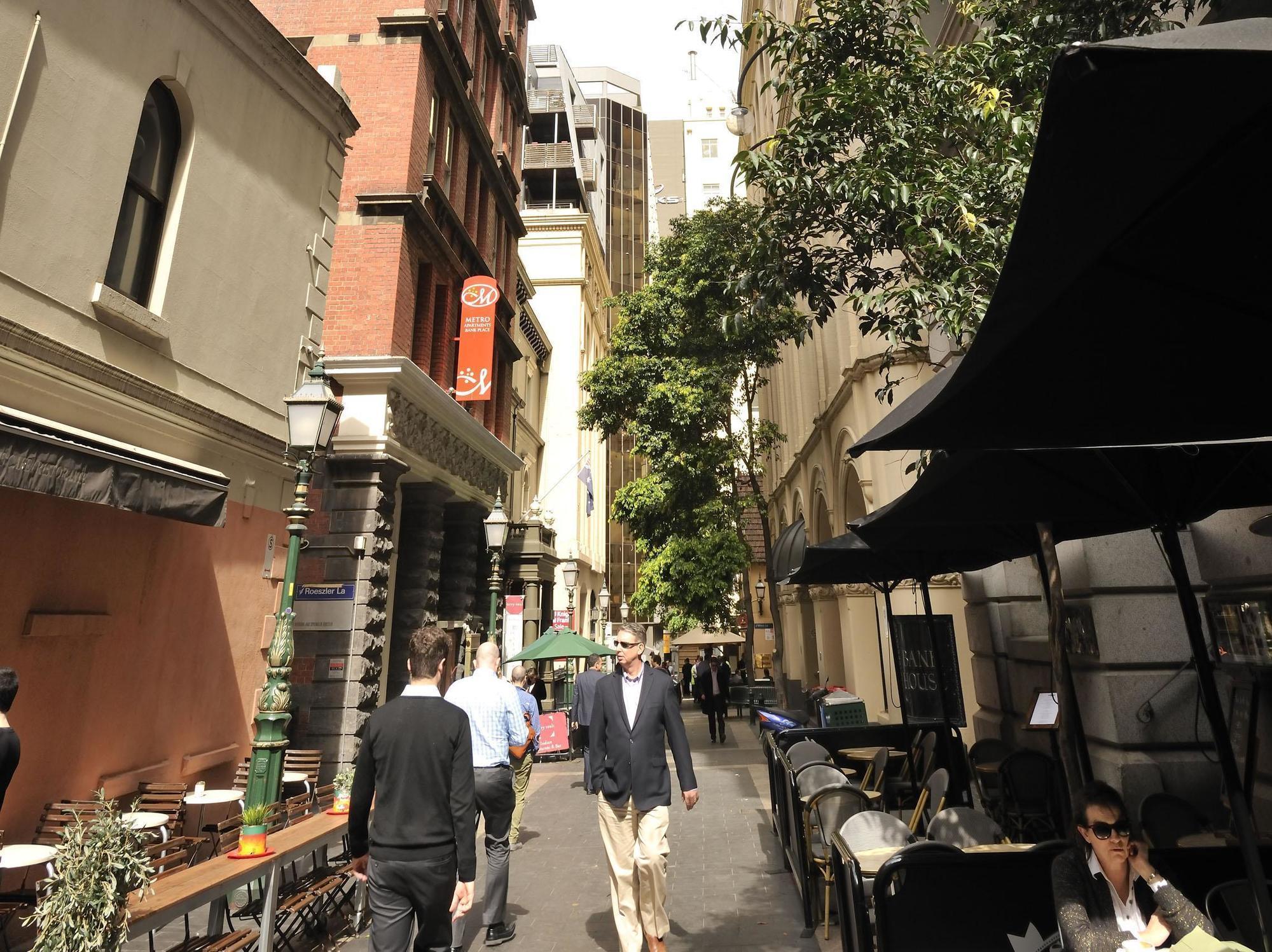 Metro Apartments On Bank Place Melbourne Exterior foto